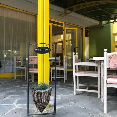 Sunny Varshava Hotel Zlatni pjasătsi Eksteriør bilde