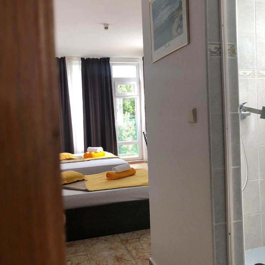 Sunny Varshava Hotel Zlatni pjasătsi Eksteriør bilde